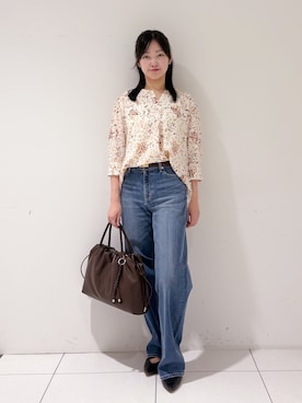 「アイテム（ファッション雑貨、オレンジ系）」を使った、momokoさん（レディース・157cm）の秋コーディネート