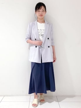 「アイテム（スーツジャケット、グレー系）」を使った、momokoさん（レディース・157cm）の春コーディネート