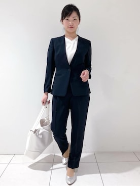 「アイテム（スーツジャケット、ブルー系）」を使った、momokoさん（レディース・157cm）の春コーディネート