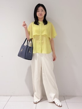 「INDIVI（インディヴィ）のアイテム」を使った、momokoさん（レディース・157cm）の春コーディネート