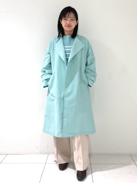 「アイテム（トレンチコート、グリーン系）」を使った、momokoさん（レディース・157cm）の冬コーディネート