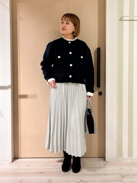 「SHOO・LA・RUE（シューラルー）の【洗濯機可/S-LL】1枚でも羽織りでも 華やか上品カーデ（カーディガン/ボレロ、ブルー系）」を使った、ぷくりんさん（レディース・159cm）の冬コーディネート