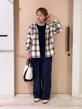 「SHOO・LA・RUE（シューラルー）の【洗濯機可】涼しげで軽やかな チェックシャツパーカ（シャツ/ブラウス、ホワイト系）」を使った、ぷくりんさん（レディース・159cm）の春コーディネート