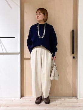 「SHOO・LA・RUE（シューラルー）の【洗濯機可/セットアップ可/インせず着られる】もちもち裾ラウンドニット（ニット/セーター、ブルー系）」を使った、ぷくりんさん（レディース・159cm）の冬コーディネート