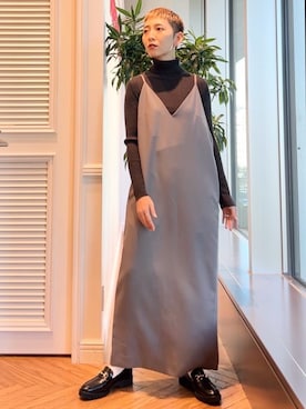 「DRESSTERIOR（ドレステリア）の【美人百花/モデル美香着用】コンフォートアイラインキャミワンピース（ワンピース、グレー系）」を使った、OCHIAIさん（レディース・158cm）の冬コーディネート