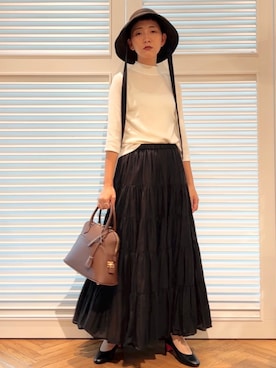 「DRESSTERIOR（ドレステリア）の【接触冷感】クールタッチ ハーフスリーブニット（ニット/セーター、ホワイト系）」を使った、OCHIAIさん（レディース・158cm）の秋コーディネート