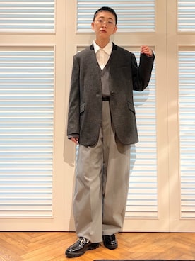 「DRESSTERIOR（ドレステリア）の【日本製】ハンティング ノーカラージャケット（ノーカラージャケット、グレー系）」を使った、OCHIAIさん（レディース・158cm）の秋コーディネート