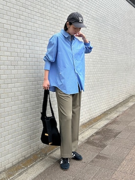 「SLOBE IENA（スローブイエナ）の《4サイズ展開》ベルテット2タックストレートパンツ（スラックス、グリーン系）」を使った、yukaさん（レディース・172cm）の春コーディネート