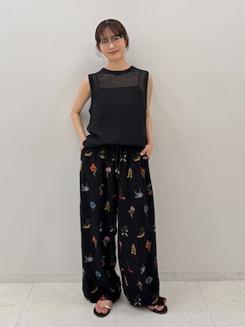 「SLOBE IENA（スローブイエナ）のKAYAノースリーブプルオーバー（ニット/セーター、ブラック系）」を使った、chihiroさん（レディース・159cm）の夏コーディネート