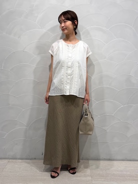 「SLOBE IENA（スローブイエナ）のドットジャガードノースリーブブラウス（シャツ/ブラウス、ホワイト系）」を使った、chihiroさん（レディース・159cm）の夏コーディネート