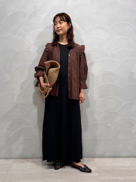「SLOBE IENA（スローブイエナ）の《シリーズあり》シュリンクジャージーアメスリワンピース（ワンピース、ブラック系）」を使った、chihiroさん（レディース・159cm）の春コーディネート