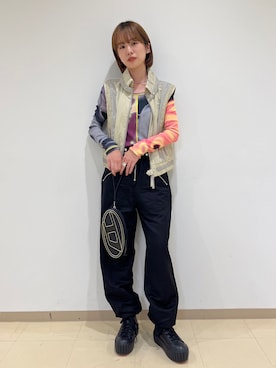 「DIESEL（ディーゼル）のアイテム（その他アウター）」を使った、ingmさん（レディース・160cm）の秋コーディネート