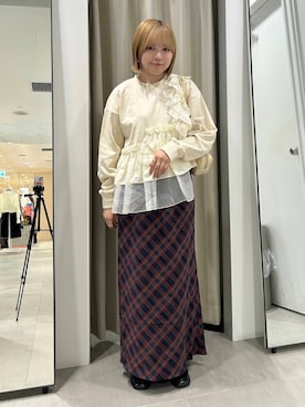 「KBF（ケイビーエフ）のフリルドッキングスウェット（スウェット）」を使った、さきさん（レディース・153cm）の秋コーディネート