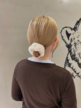 「アイテム（シュシュ）」を使った、さきさん（レディース・153cm）の秋コーディネート