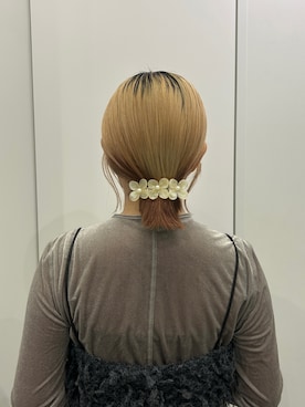 「アイテム（バレッタ/ヘアクリップ、ホワイト系）」を使った、さきさん（レディース・153cm）の秋コーディネート