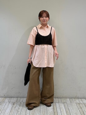 「KBF（ケイビーエフ）のニットビスチェSETシャツ（シャツ/ブラウス、ピンク系）」を使った、さきさん（レディース・153cm）の夏コーディネート