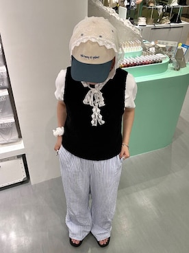 「SMELLY（スメリー）のメタルチェーンモチーフマンテルブレスレット（ブレスレット）」を使った、さきさん（レディース・153cm）の夏コーディネート