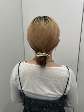「アイテム（バレッタ/ヘアクリップ）」を使った、さきさん（レディース・153cm）の秋コーディネート