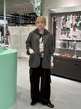 「アイテム（バンダナ/スカーフ）」を使った、さきさん（レディース・153cm）の秋コーディネート