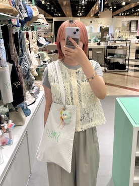 「アイテム（キーホルダー）」を使った、さきさん（レディース・153cm）の夏コーディネート