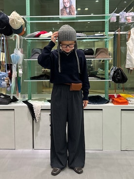 「アイテム（その他シューズ、グレー系）」を使った、さきさん（レディース・153cm）の秋コーディネート