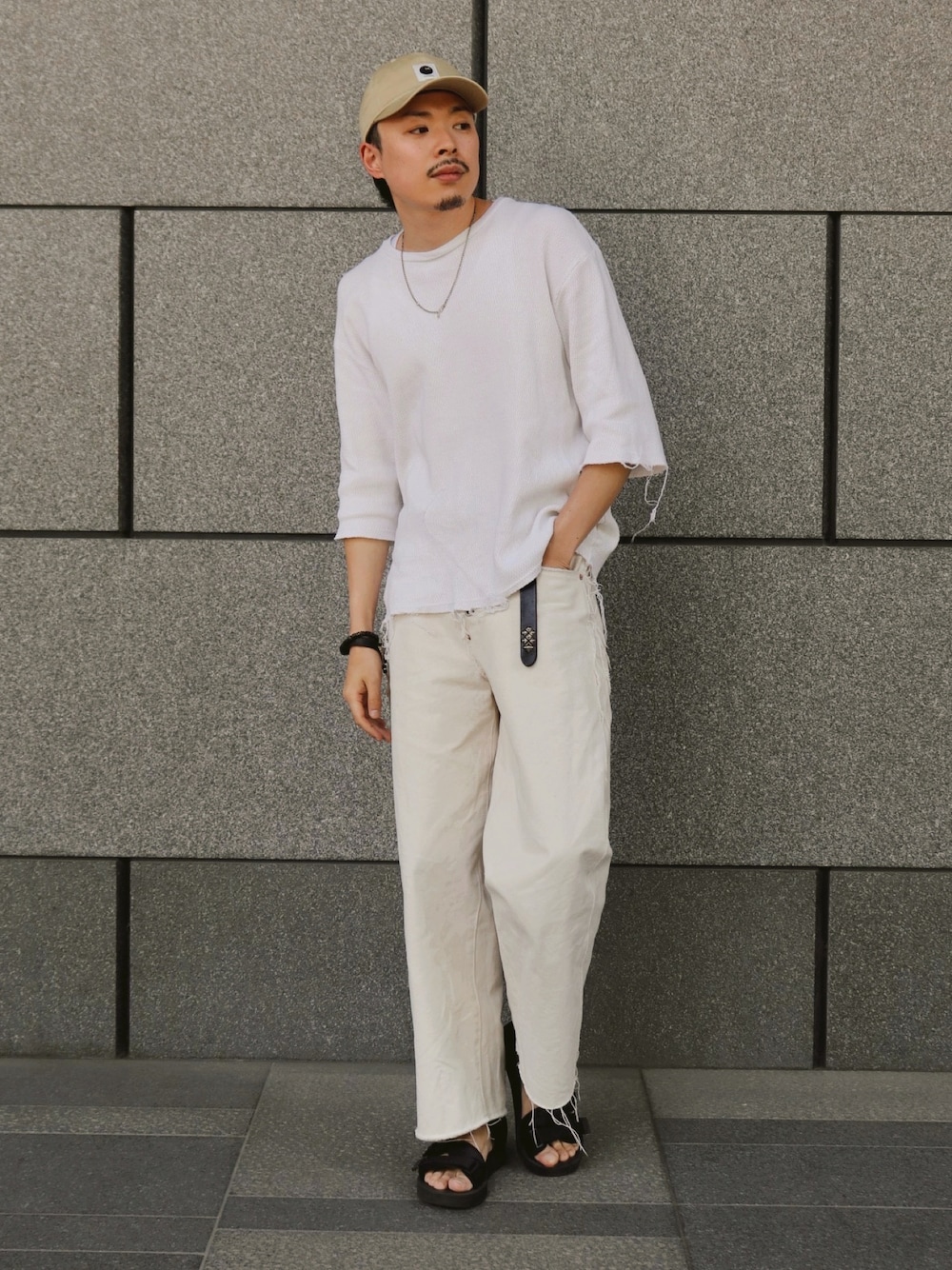 SUGARHILL（シュガーヒル）の「RAW-EDGE CANVAS DENIM PANTS