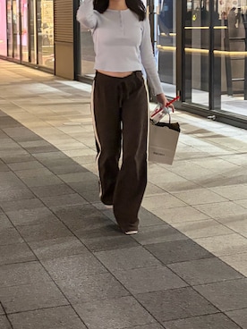 「GIUNON（ジウノン）のアイテム」を使った、るんコさん（レディース・159cm）の春コーディネート