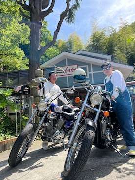 「Levi's（リーバイス）のアイテム（オールインワン・サロペット）」を使った、光士さん（メンズ・181cm）の春コーディネート