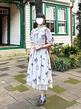 「HARUTA（ハルタ）のHARUTA 本革コインローファー 3E #3048（ローファー、ブラウン系）」を使った、meriさん（レディース・168cm）の秋コーディネート