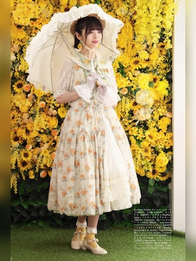 「アイテム（長傘）」を使った、meriさん（レディース・168cm）の秋コーディネート