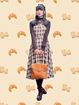 「アイテム（ブローチ/コサージュ）」を使った、meriさん（レディース・168cm）の秋コーディネート