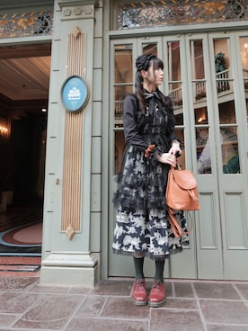 「アイテム（その他トップス）」を使った、meriさん（レディース・168cm）の秋コーディネート