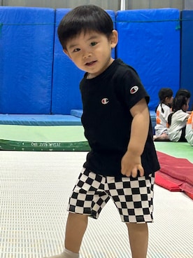 「Champion（チャンピオン）のアイテム」を使った、sarihiさん（キッズ・110cm）の夏コーディネート