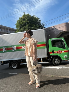 「アイテム（かごバッグ、その他）」を使った、gee さん（レディース・161cm）の夏コーディネート