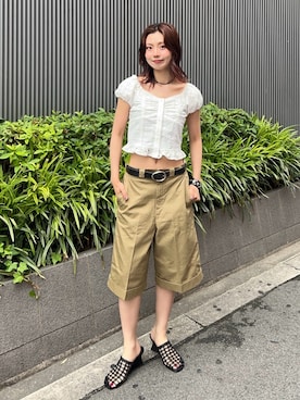 「TOGA PULLA（トーガ　プルラ）のアイテム」を使った、AKARIさん（レディース・163cm）の夏コーディネート