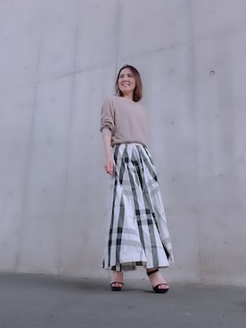 「アイテム（スカート）」を使った、Rieさん（レディース・168cm・50代）の秋コーディネート