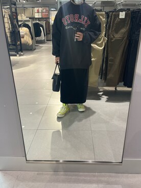 「アイテム（スマホケース/カバー）」を使った、luuさん（レディース・156cm）の秋コーディネート