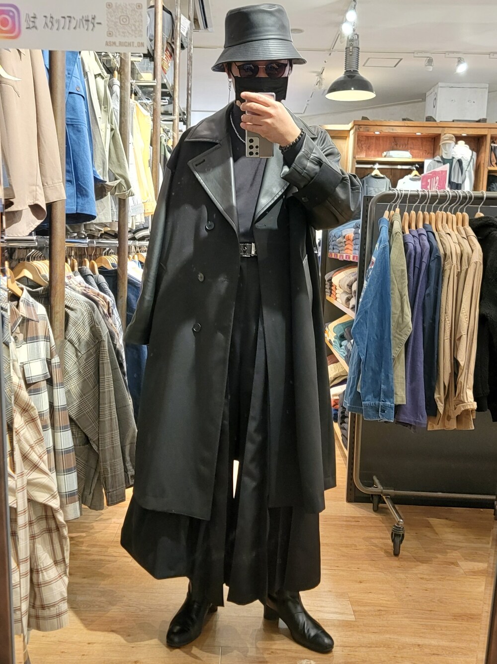 シンセティックレザーコンビトレンチコート(HARE)を使った人気