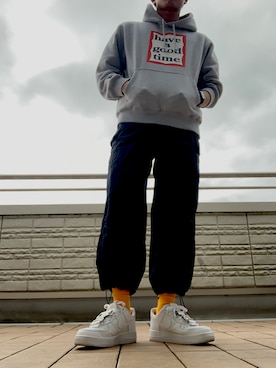 「kicks」｜天パ小僧さん（メンズ・175cm）の春コーディネート