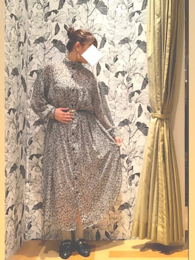 「Green　Parks（グリーンパークス）の前後2Way ペチ付き柄ワンピース＊（ワンピース、ベージュ系）」を使った、lil☺︎☺︎     さん（レディース・154cm）の秋コーディネート