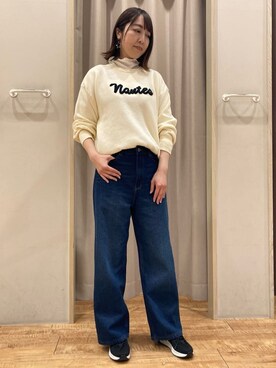 「SHOO・LA・RUE（シューラルー）の【洗える/S-LL/ちくちくしにくい】大人のための ロゴ入りスウェットライクニット（ニット/セーター、ホワイト系）」を使った、hashiさん（レディース・163cm）の冬コーディネート