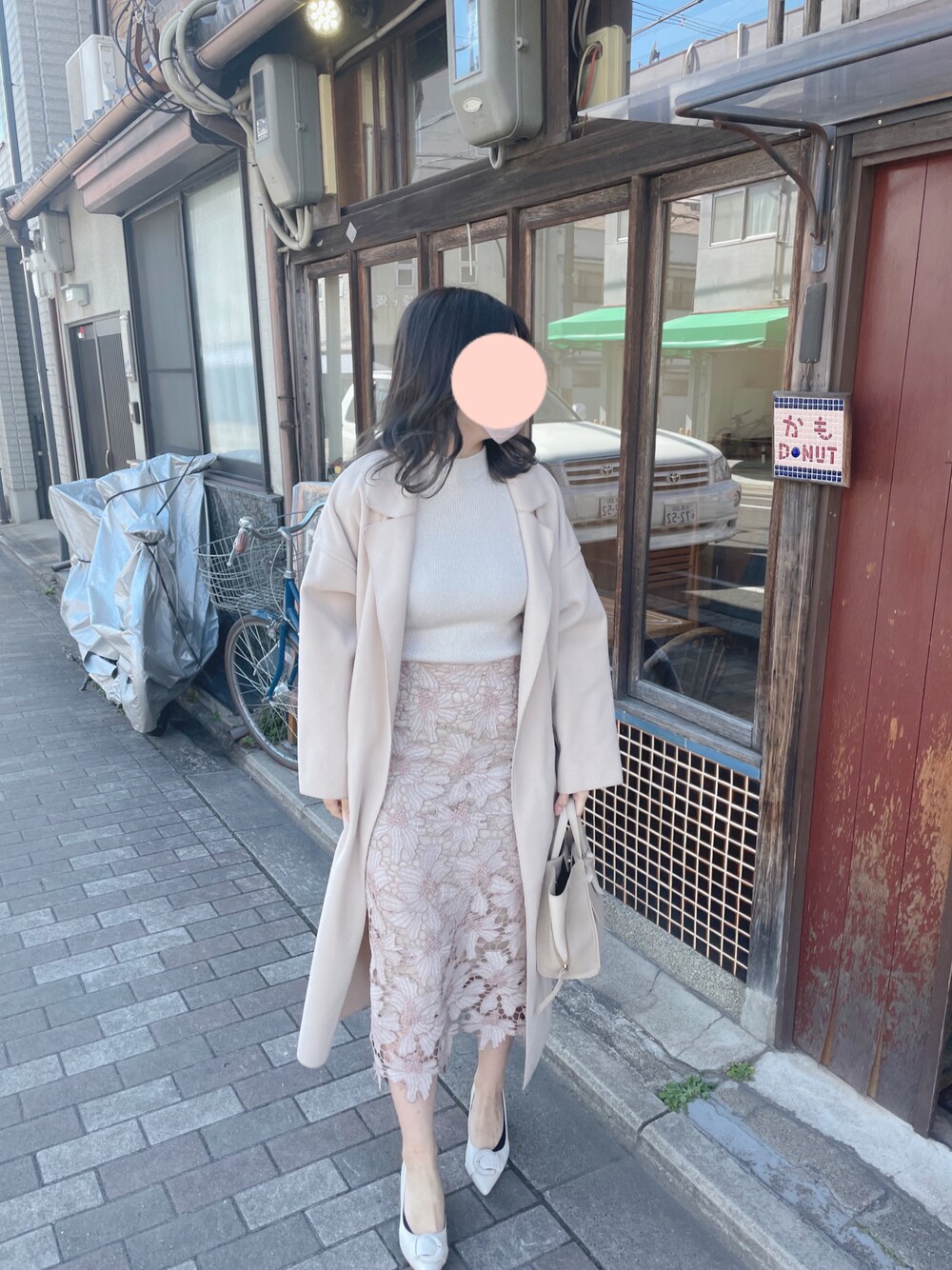 「春、春服みてみて、休日コーデ、オトナ女子、タイトスカート」｜「INGNIのパワショル／リブニット（ニット/セーター、ベージュ系）」を使った、🌙さん（レディース・157cm）の春コーディネートの1枚目の写真