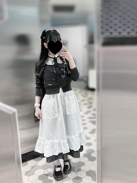 「アイテム（付け襟）」を使った、るなさん（レディース・154cm）の秋コーディネート
