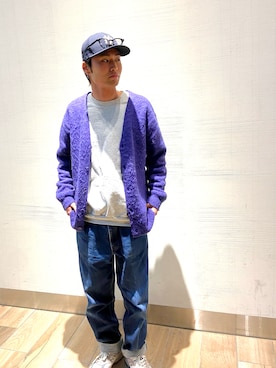 「BEAMS（ビームス）のアイテム（カーディガン/ボレロ）」を使った、ATSUさん（メンズ・180cm）の冬コーディネート