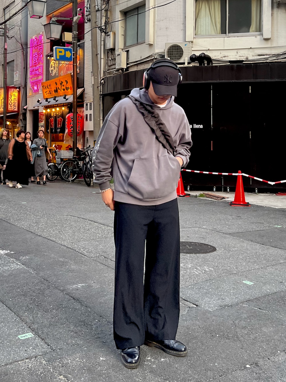 ShoRa｜SUNSEAのスラックスを使ったコーディネート - WEAR