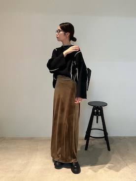 「select MOCA by son（セレクトモカバイソン）のアイテム（スカート）」を使った、yumaさん（レディース・167cm）の秋コーディネート