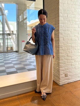 「オフィス」｜「アイテム（パンツ）」を使った、yurinaさん（レディース・151cm）の夏コーディネート