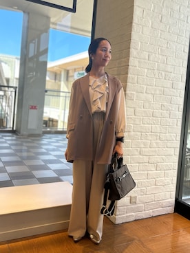 「アイテム（テーラードジャケット、イエロー系）」を使った、yurinaさん（レディース・151cm）の秋コーディネート