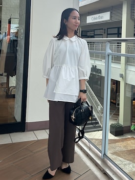 「MICO COULIER（ミコクリエ）のツイルパンツ（その他パンツ、ブラウン系）」を使った、yurinaさん（レディース・151cm）の春コーディネート
