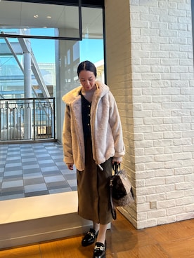 「アイテム（ムートンコート）」を使った、yurinaさん（レディース・151cm）の冬コーディネート